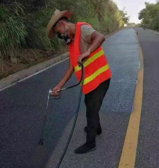 保山路面喷涂翻新彩色步道施工方案