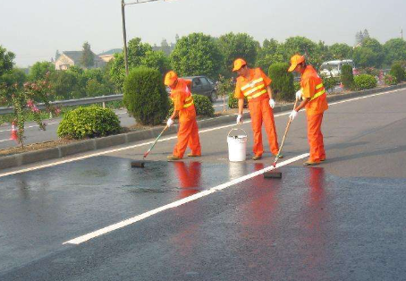 保山 彩色路面喷漆维修改色的使用寿命有多长？